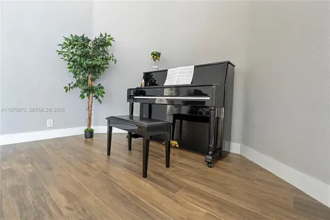 4484 NW 29th Way Boca Raton FL 33434