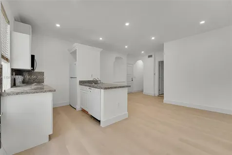 1027 Pennsylvania Avenue Miami Beach FL 33139
