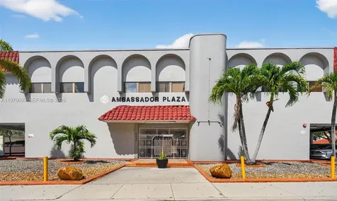 6447 Miami Lakes Drive E Miami Lakes FL 33014