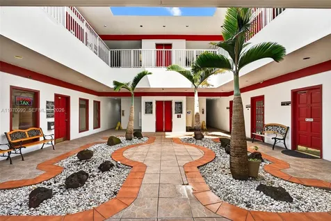 6447 Miami Lakes Drive E Miami Lakes FL 33014