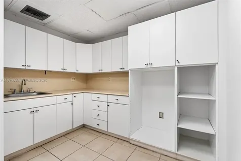 6447 Miami Lakes Drive E Miami Lakes FL 33014