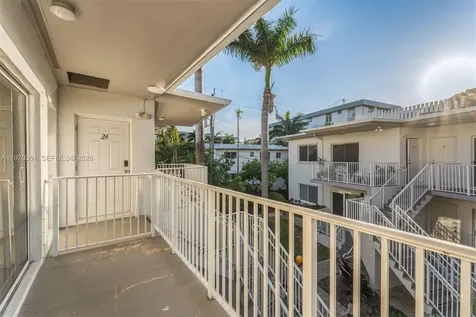 1142 99th Street Bay Harbor Islands FL 33154