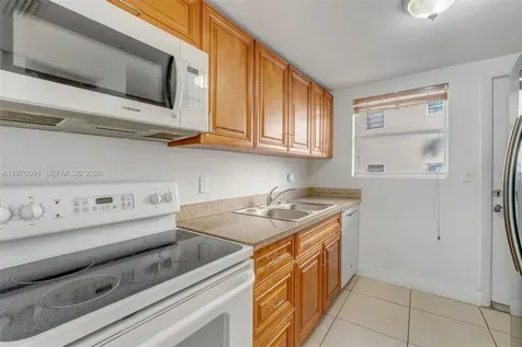 1142 99th Street Bay Harbor Islands FL 33154