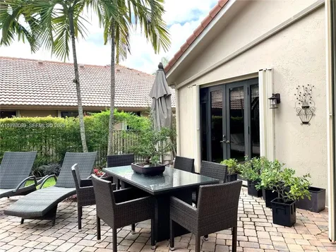 1040 Sandalwood Lane Weston FL 33326