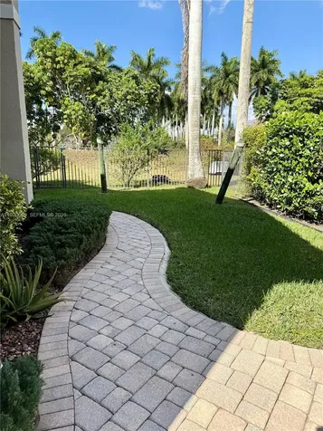 1040 Sandalwood Lane Weston FL 33326