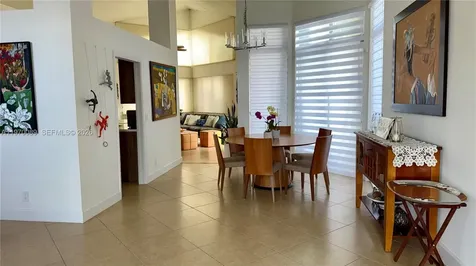 1040 Sandalwood Lane Weston FL 33326