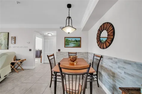 11550 Villa Grand Fort Myers FL 33913