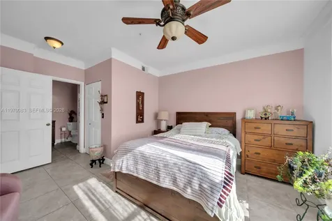 11550 Villa Grand Fort Myers FL 33913