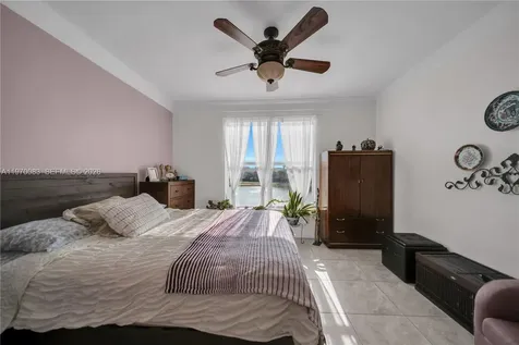 11550 Villa Grand Fort Myers FL 33913