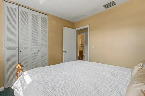 4275 NW 197th Street Miami Gardens FL 33055