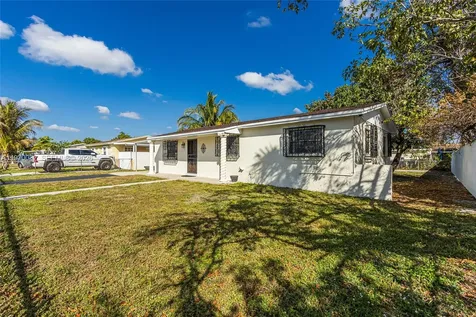 4275 NW 197th Street Miami Gardens FL 33055