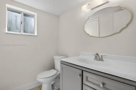 1343 Sussex Drive North Lauderdale FL 33068