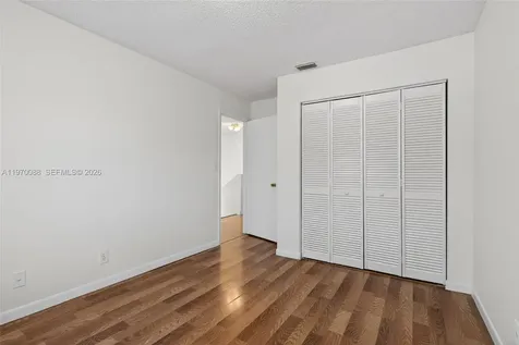 1343 Sussex Drive North Lauderdale FL 33068