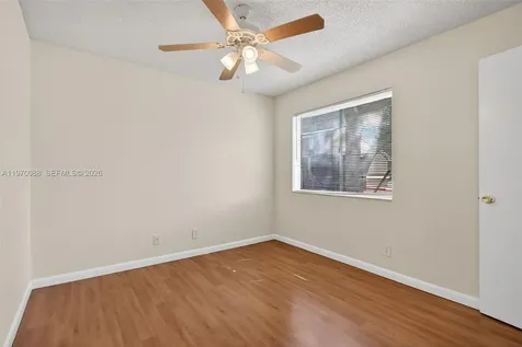 1343 Sussex Drive North Lauderdale FL 33068