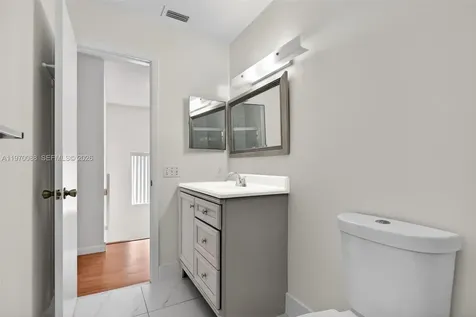 1343 Sussex Drive North Lauderdale FL 33068