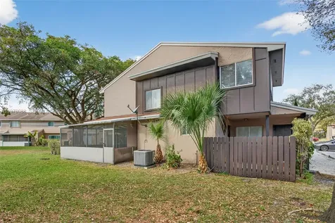1343 Sussex Drive North Lauderdale FL 33068