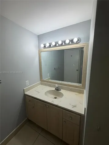 17600 N Bay Road Sunny Isles Beach FL 33160