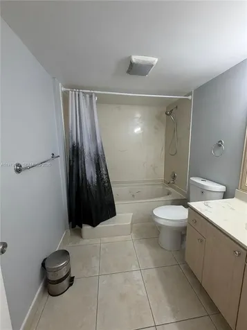17600 N Bay Road Sunny Isles Beach FL 33160