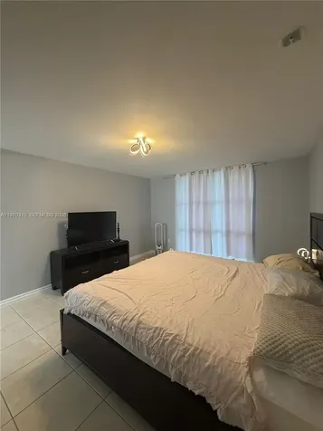 17600 N Bay Road Sunny Isles Beach FL 33160