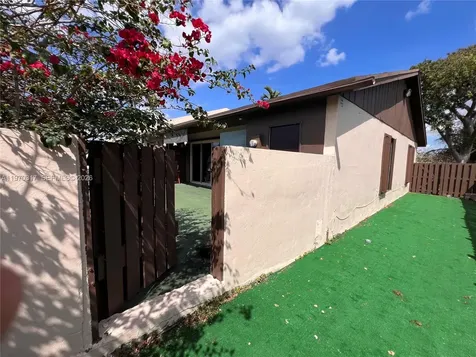 11028 SW 123rd Place Miami FL 33186