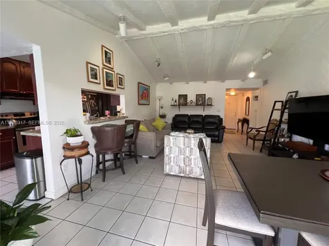 11028 SW 123rd Place Miami FL 33186