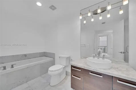 253 NE 2nd Street Miami FL 33132
