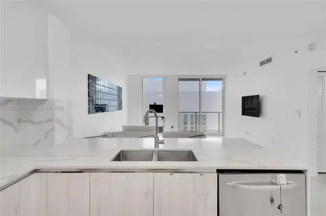 253 NE 2nd Street Miami FL 33132