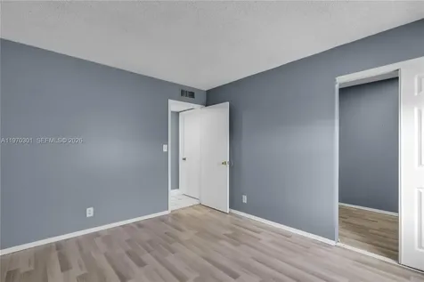 455 S Pine Island Road Plantation FL 33324