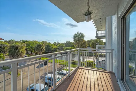455 S Pine Island Road Plantation FL 33324