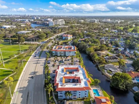 455 S Pine Island Road Plantation FL 33324