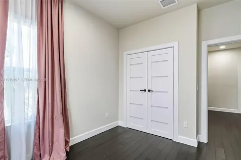 4566 Ficus Street Hollywood FL 33021