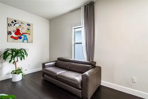 4566 Ficus Street Hollywood FL 33021