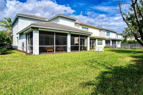 4566 Ficus Street Hollywood FL 33021