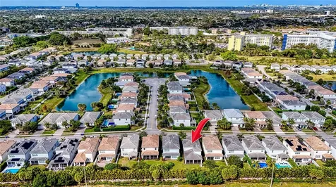 4566 Ficus Street Hollywood FL 33021
