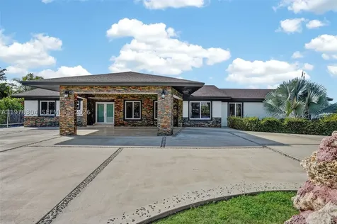 19390 SW 312th Street Homestead FL 33030