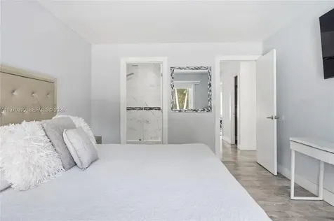 12845 SW 72nd Terrace Miami FL 33183