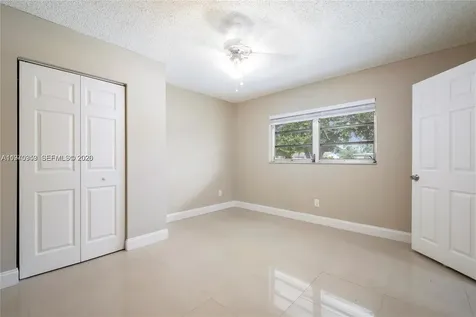 5632 Hayes Street Hollywood FL 33021