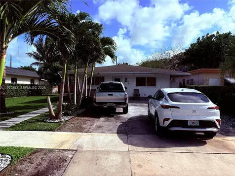 5632 Hayes Street Hollywood FL 33021