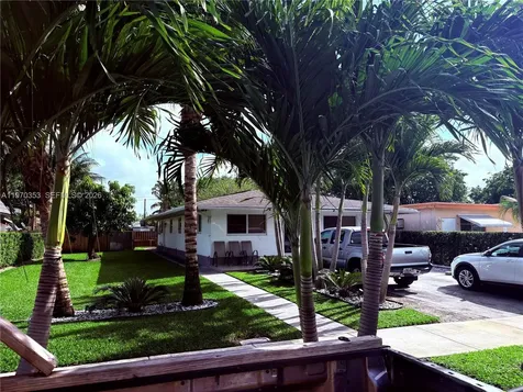 5632 Hayes Street Hollywood FL 33021