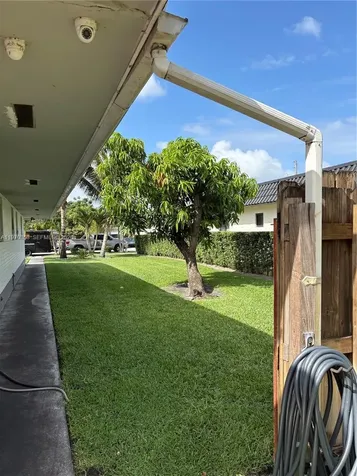 5632 Hayes Street Hollywood FL 33021
