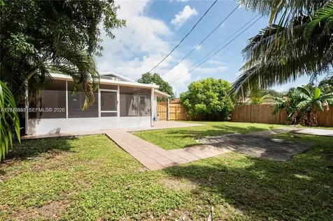 5632 Hayes Street Hollywood FL 33021