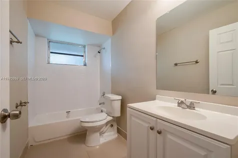 5632 Hayes Street Hollywood FL 33021