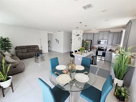 815 Kapi Drive Other City - In The State Of Florida FL 34736