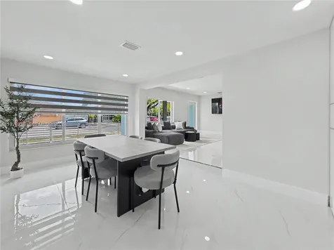 1530 SW 24th Avenue Miami FL 33145
