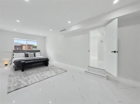 1530 SW 24th Avenue Miami FL 33145