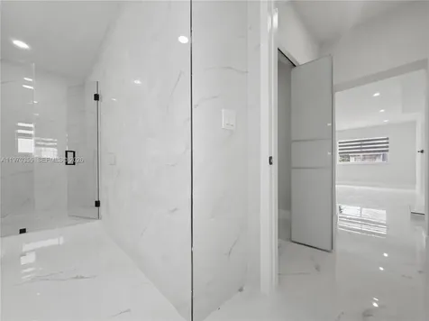 1530 SW 24th Avenue Miami FL 33145