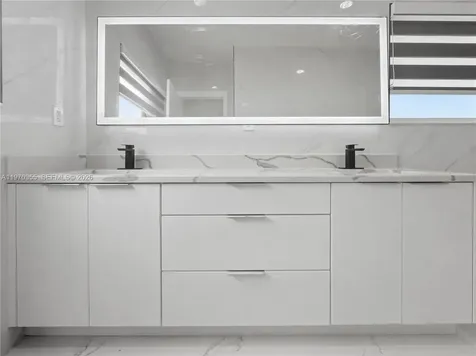 1530 SW 24th Avenue Miami FL 33145