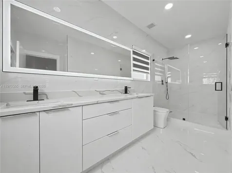 1530 SW 24th Avenue Miami FL 33145