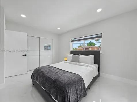 1530 SW 24th Avenue Miami FL 33145