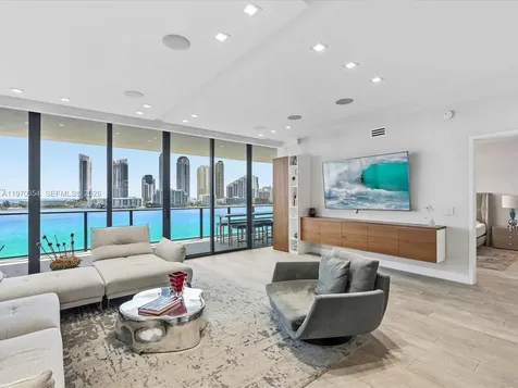 5500 Island Estates Drive Aventura FL 33160